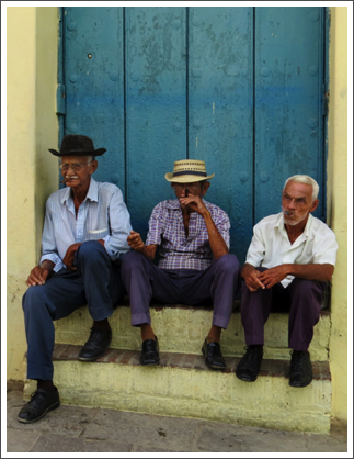 TRINIDAD–Photogenic old men come out for the tourists' dollars