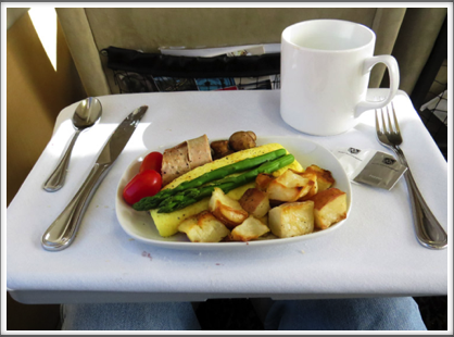 ROCKY MOUNTAINEER–lunch