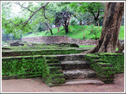 SIGIRIYA–a series of gradually rising terraces is connected by brick walls and stairs